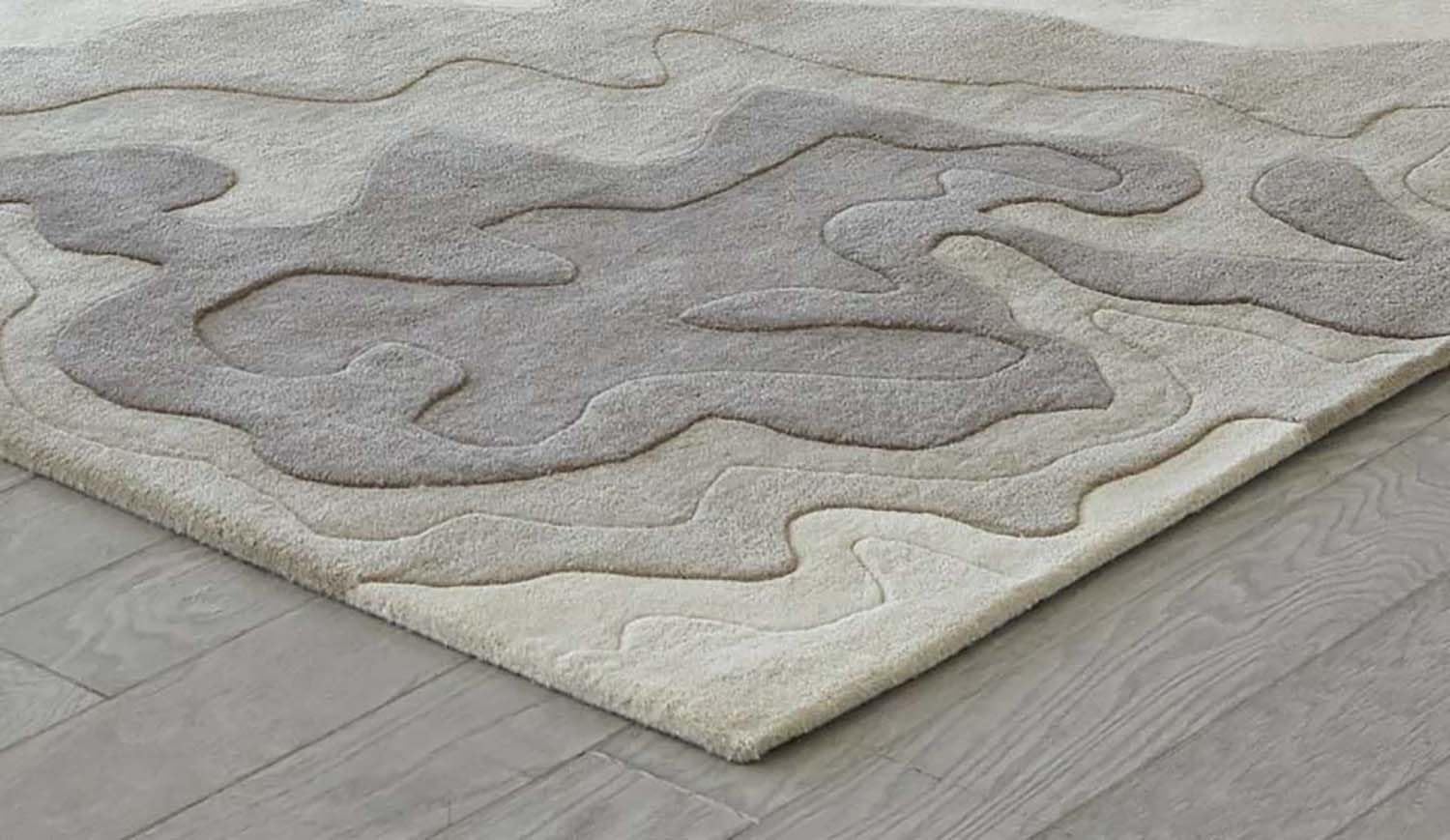 Multicolor Viscose Silk & Wool Hand-Tufted Rug