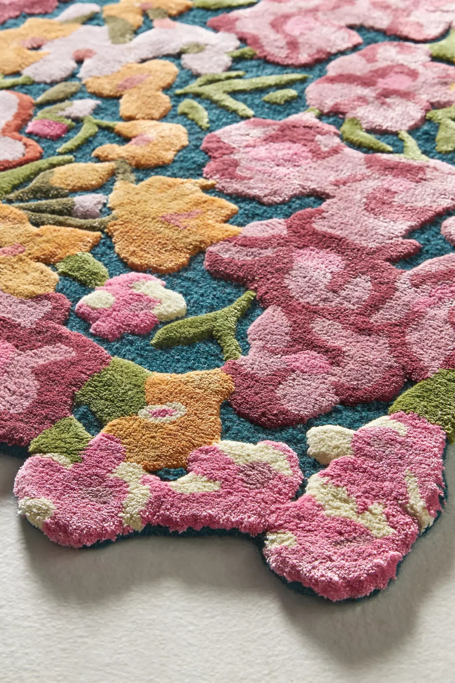 Haven Foliage Hand-Tufted Irregular Rug