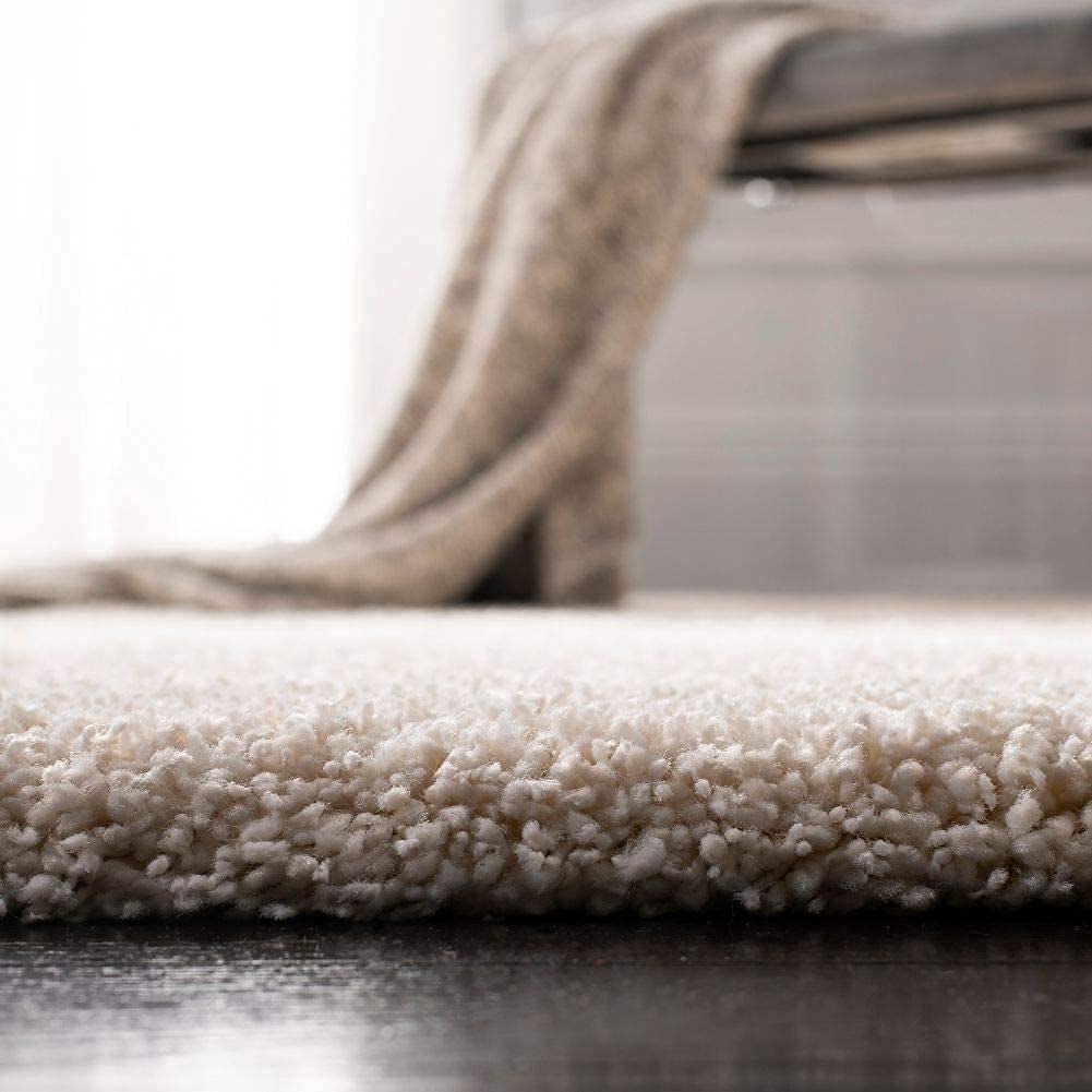 Cream Handmade Shaggy Carpet – Ultra Soft Area Rug for Living Room & Bedroom