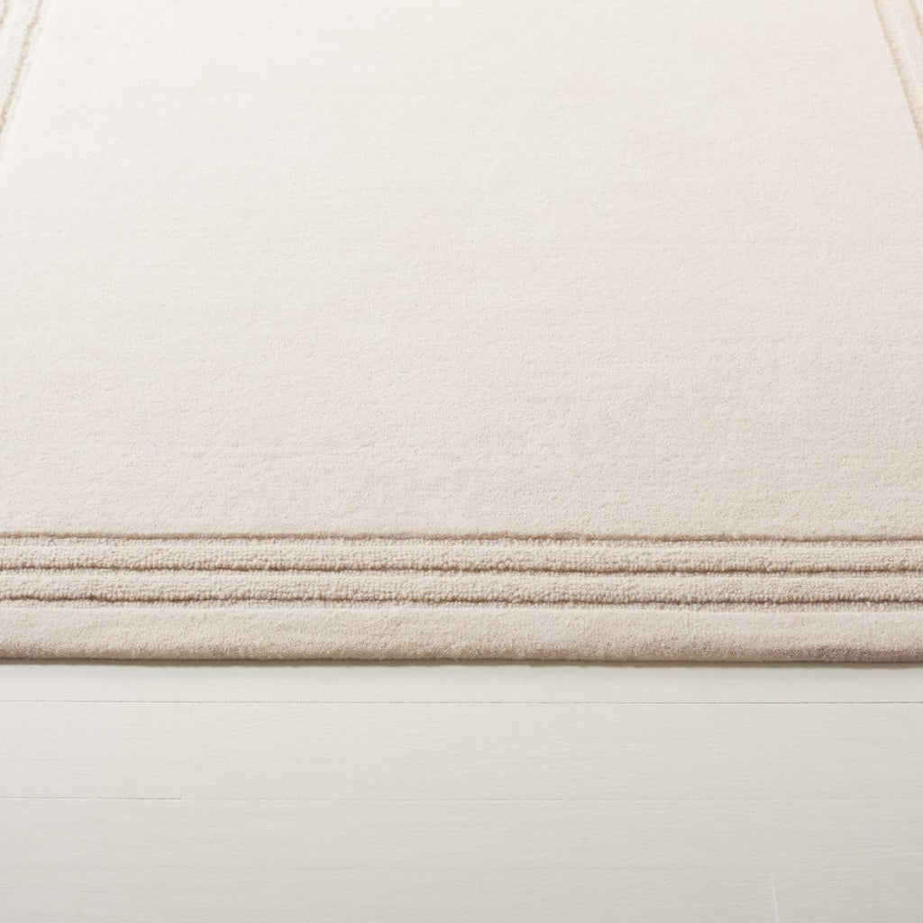 Ivory Cut-Loop Hand-Tufted Wool Rug