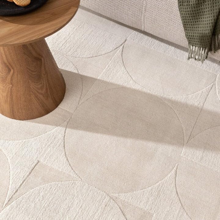 Ivory Cut-Loop Hand-Tufted Wool Rug