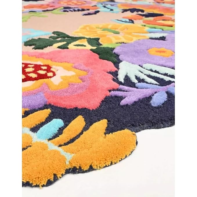 Multicolor Foliage Hand-Tufted Irregular Rug