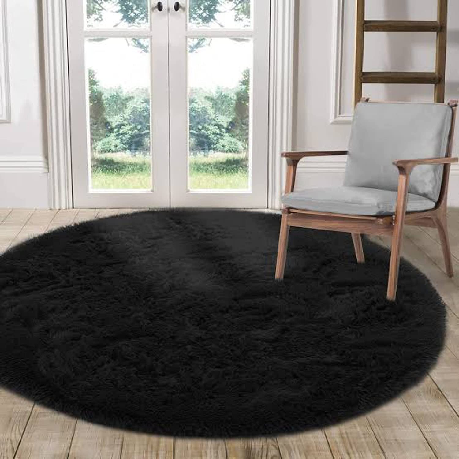Black Hand Tufted Round Rug – Solid Carpet for Modern Homes