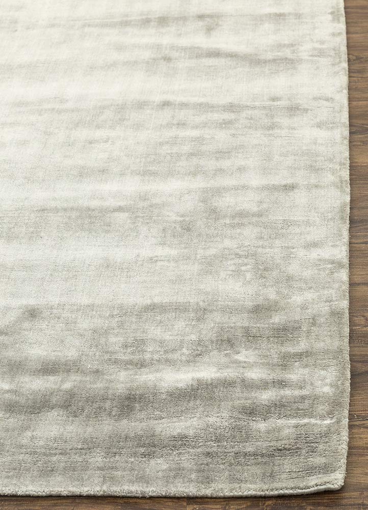 Pista Green Gleam Touch Viscose Silk Hand-Tufted Rug