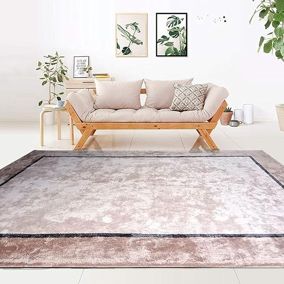 Paris Glow Viscose Silk Hand-Tufted Rug