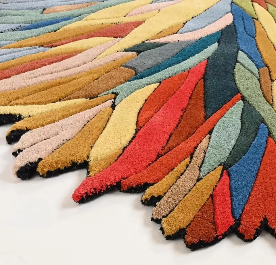 Multicolor Leaf Shaped Hand-Tufted Irregular Rug