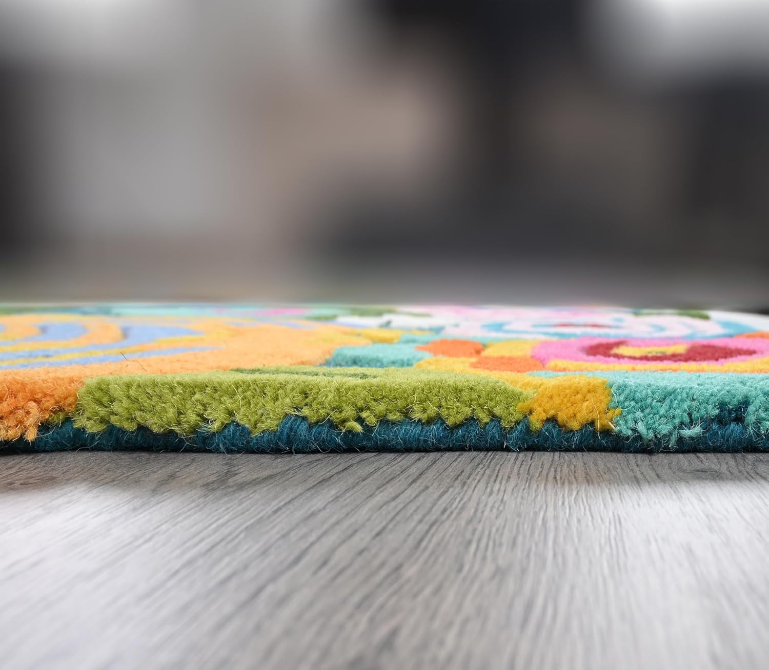 Drift Foliage Hand-Tufted Irregular Rug