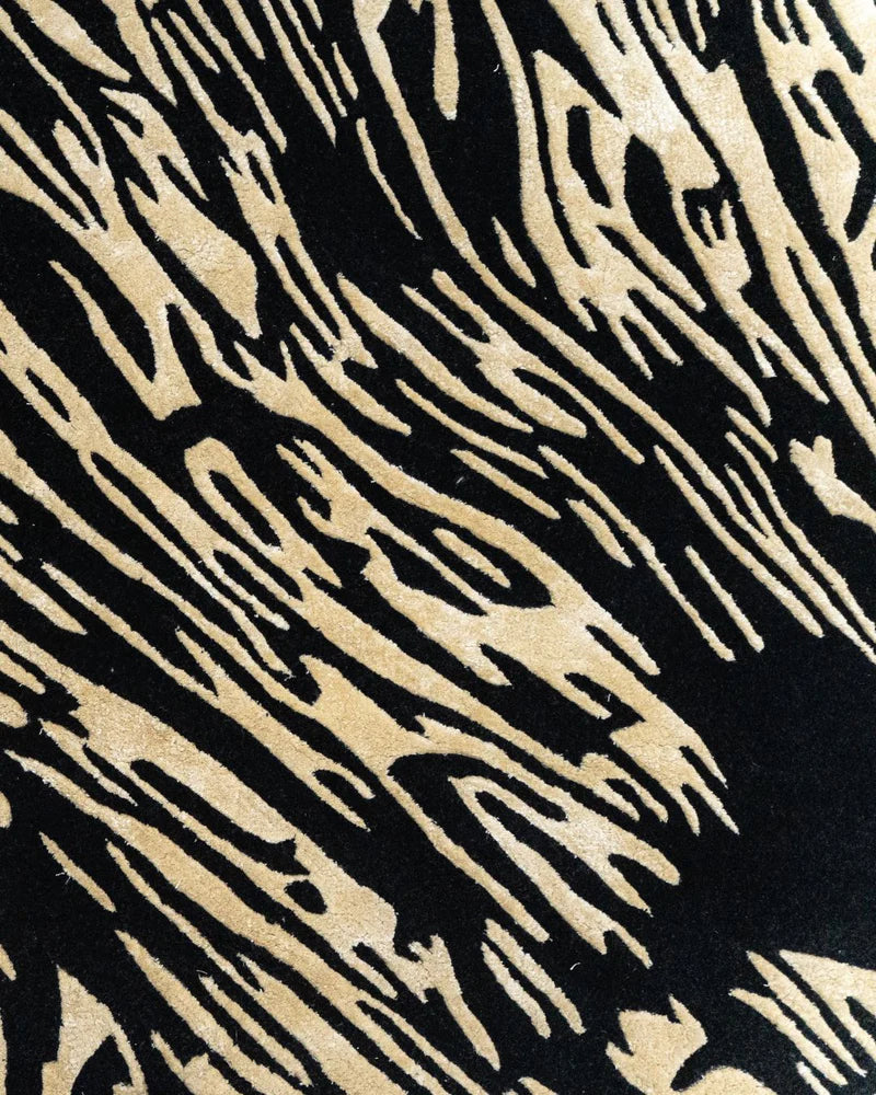 Aurelia Viscose Silk Hand-Tufted Rug