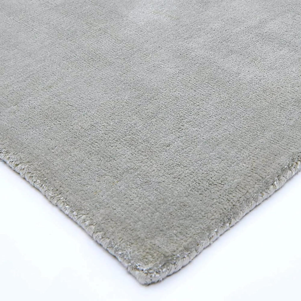 Silver Glow Fade Viscose Silk Hand-Tufted Rug