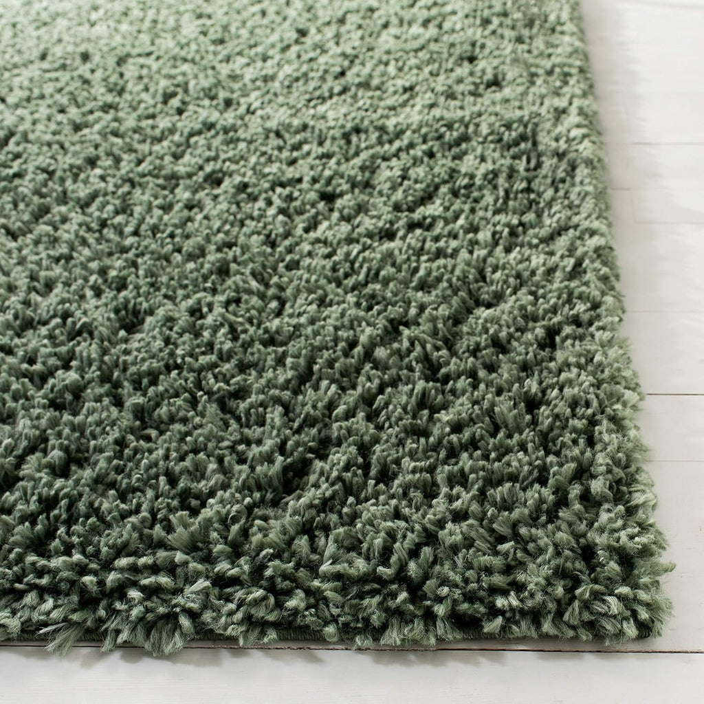 Green Handmade Shaggy Carpet – Ultra Soft Area Rug for Living Room & Bedroom