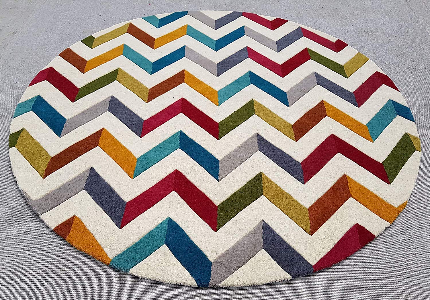 Multicolor Zig-Zag Hand Tufted Round Rug
