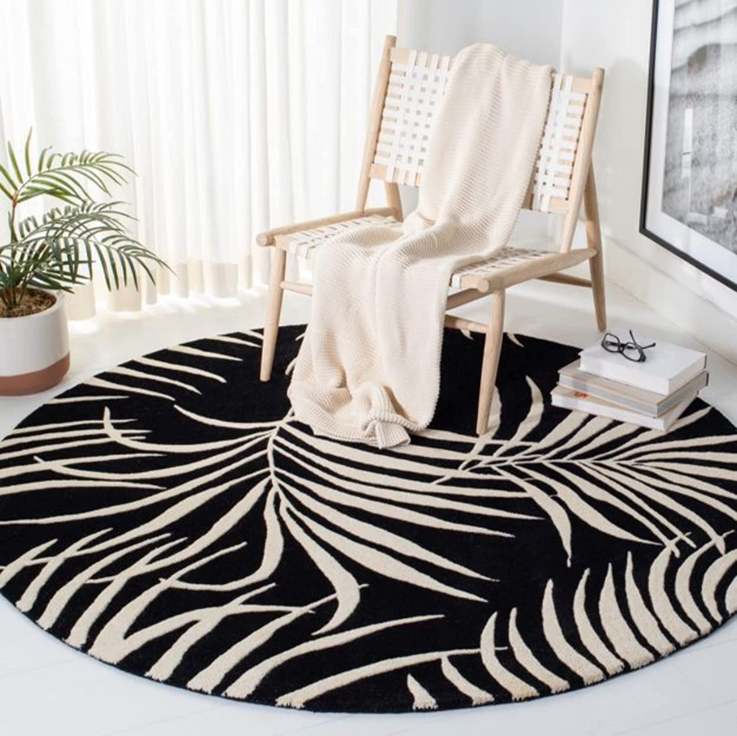 Black & White Hand Tufted Round Rug – Premium Carpet for Modern Homes
