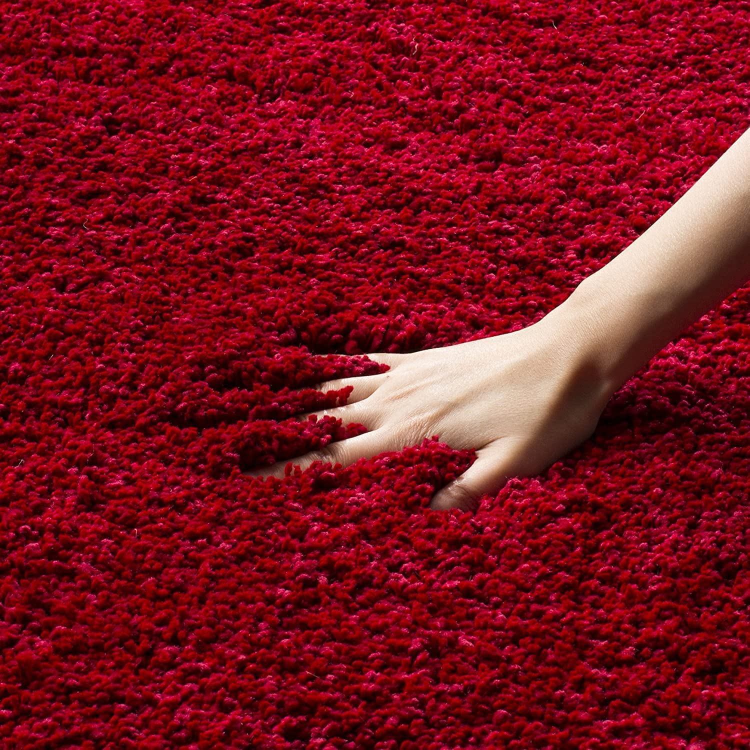 Red Handmade Shaggy Carpet – Ultra Soft Area Rug for Living Room & Bedroom