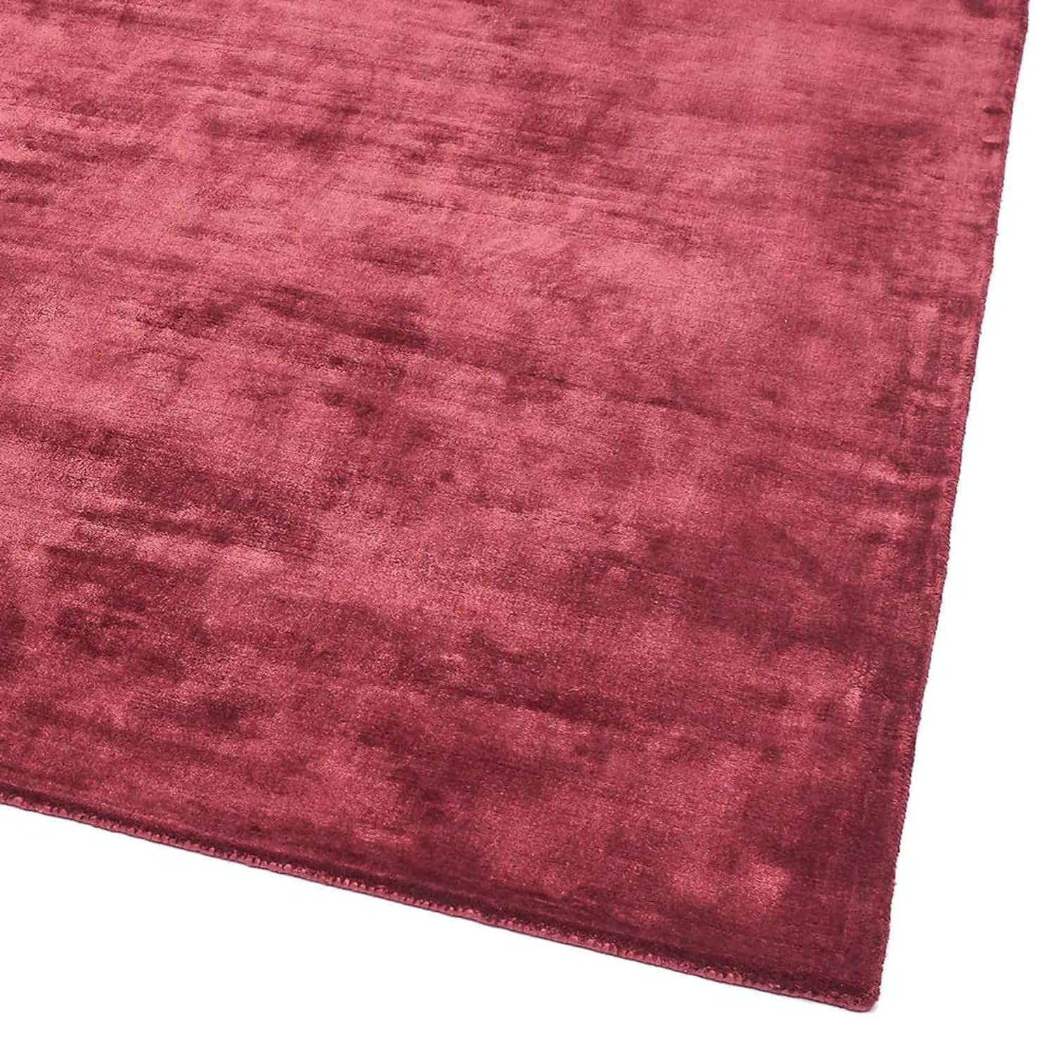 Maroon Cloud Woven Viscose Silk Hand-Tufted Rug