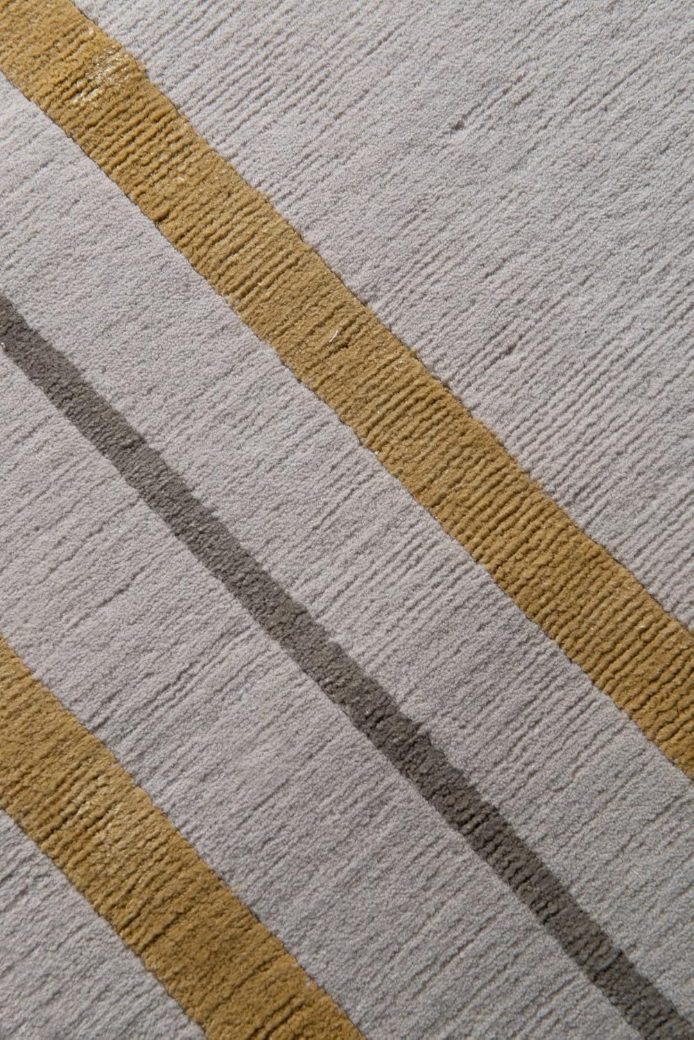 Soft Geometry Viscose Silk Hand-Tufted Rug