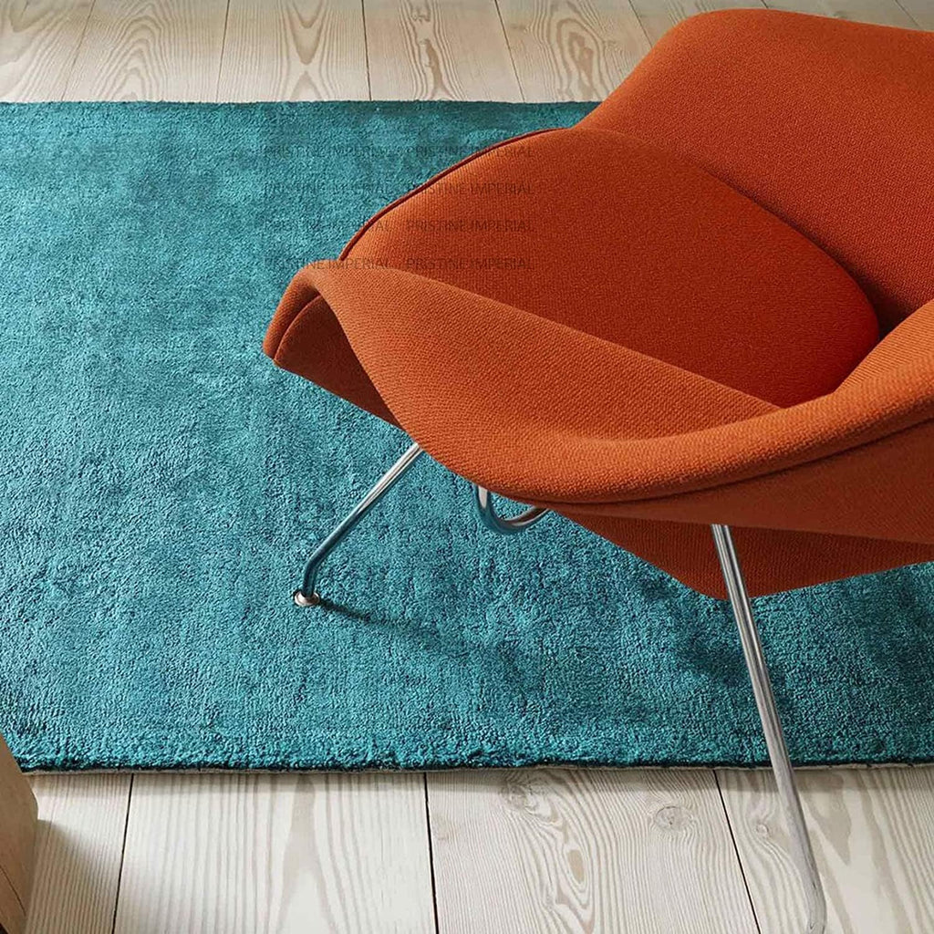Torquoise Lustrous Loom Viscose Silk Hand-Tufted Rug