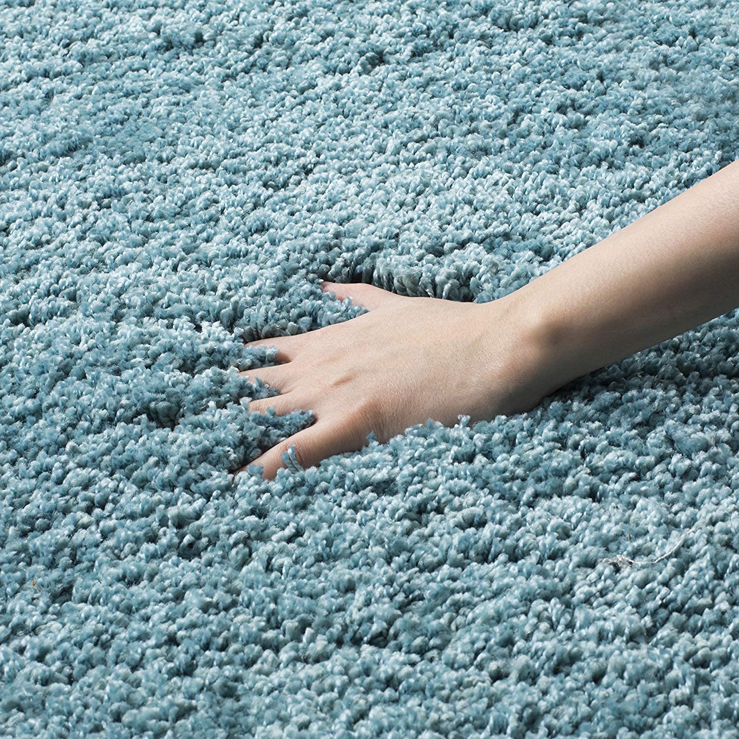 Sky Blue Handmade Shaggy Carpet – Ultra Soft Area Rug for Living Room & Bedroom