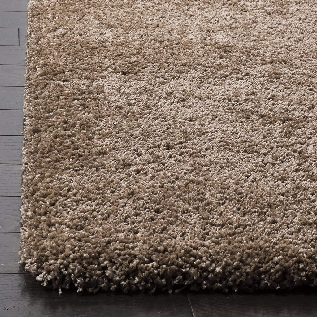 Beige Handmade Shaggy Carpet – Ultra Soft Area Rug for Living Room & Bedroom