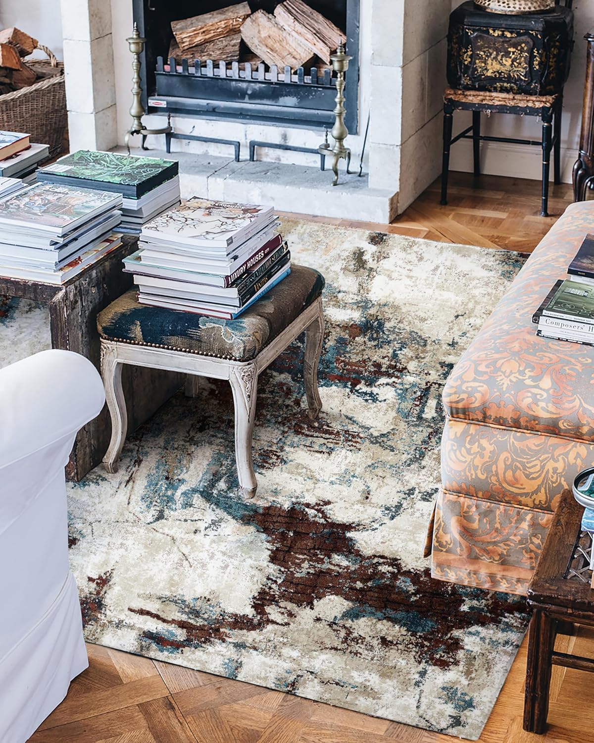 Designer Modern Abstract Area Rug – Non-Shedding & Long-Lasting