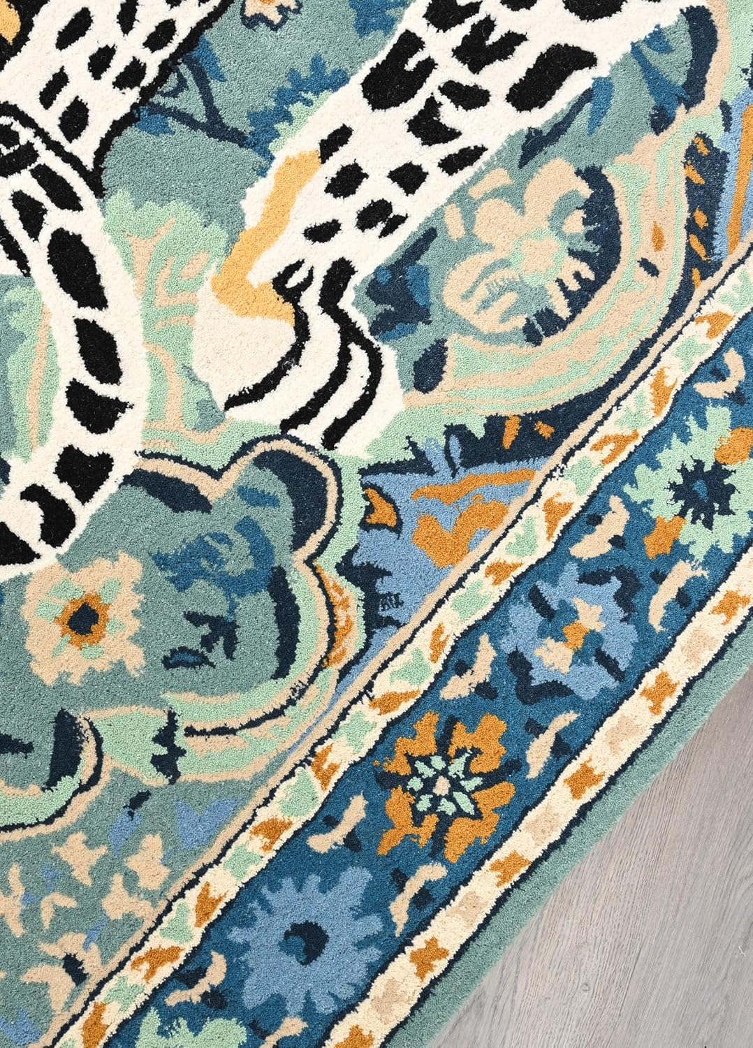 Majestic Leopard Hand-Tufted Wool Rug – Exotic Elegance in Blue & Gold