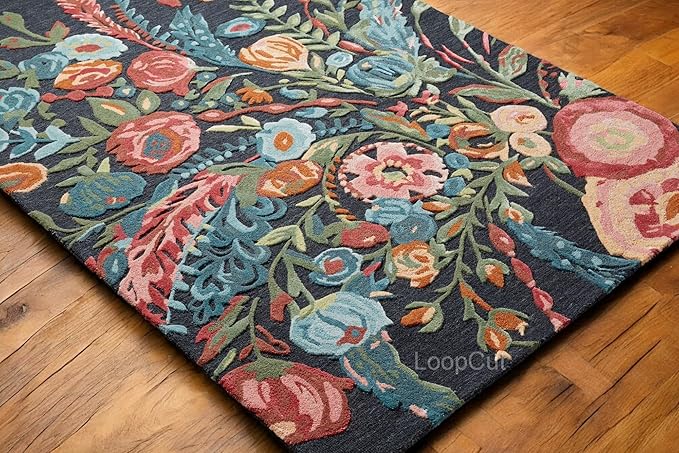 Black Foliage Hand-Tufted Rug
