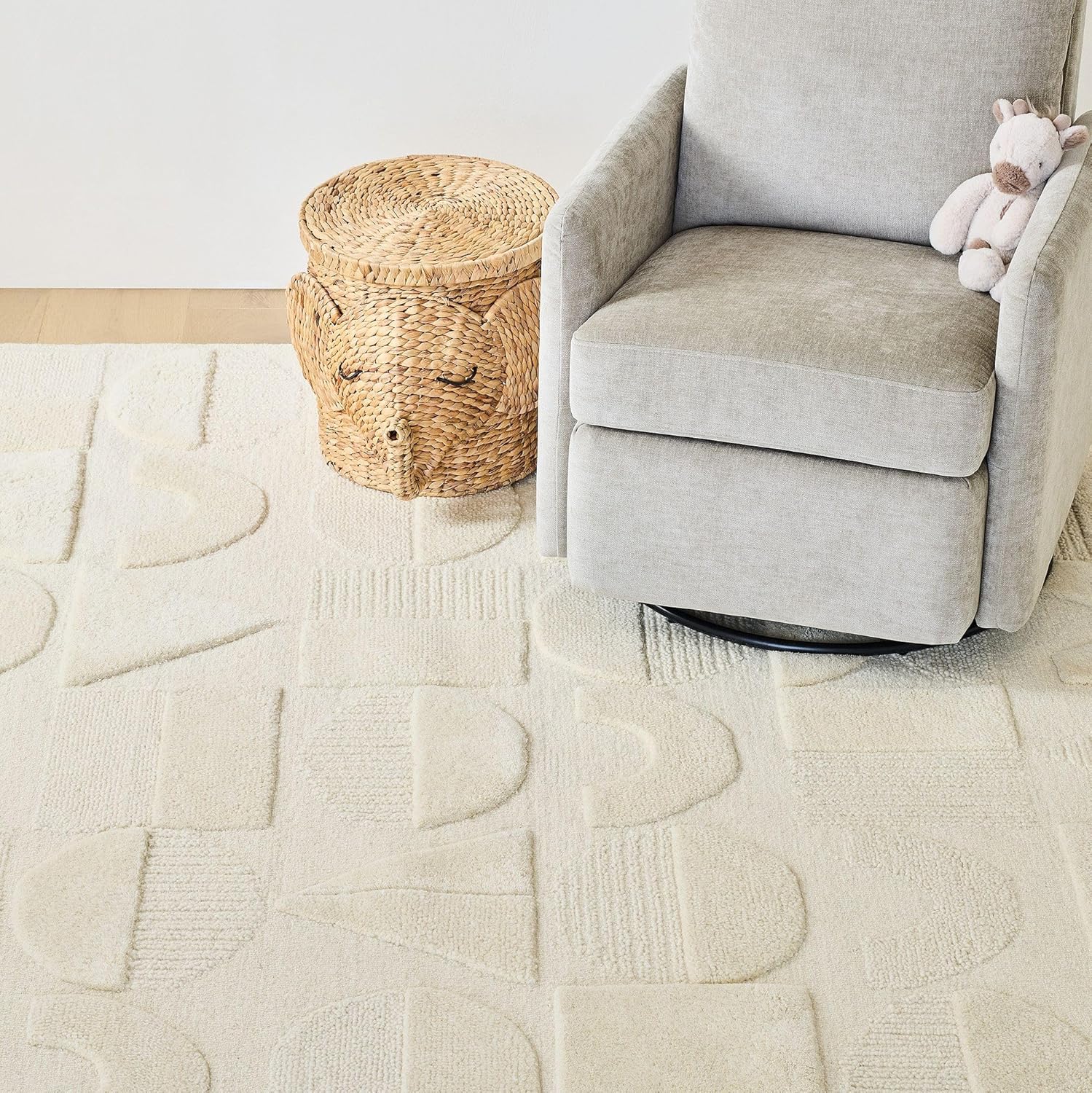 Ivory Cut-Loop Hand-Tufted Wool Rug
