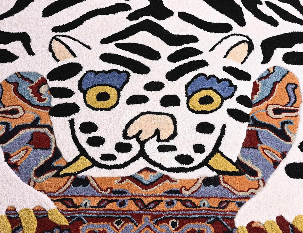 Handmade Hand-Tufted Wool Rug – Tibetan Tiger Design with Oriental Border