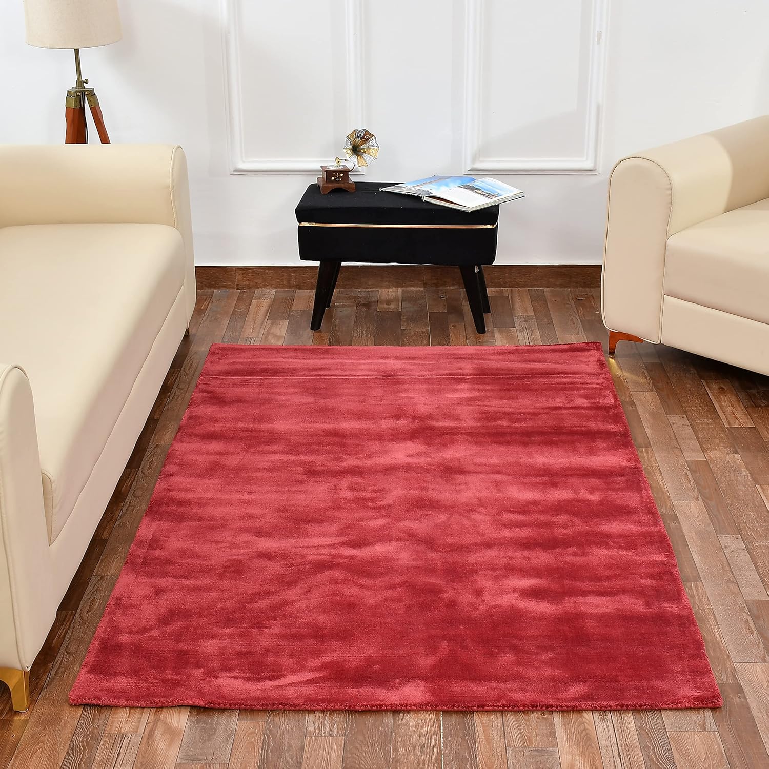 Red Aura Flow Viscose Silk Hand-Tufted Rug