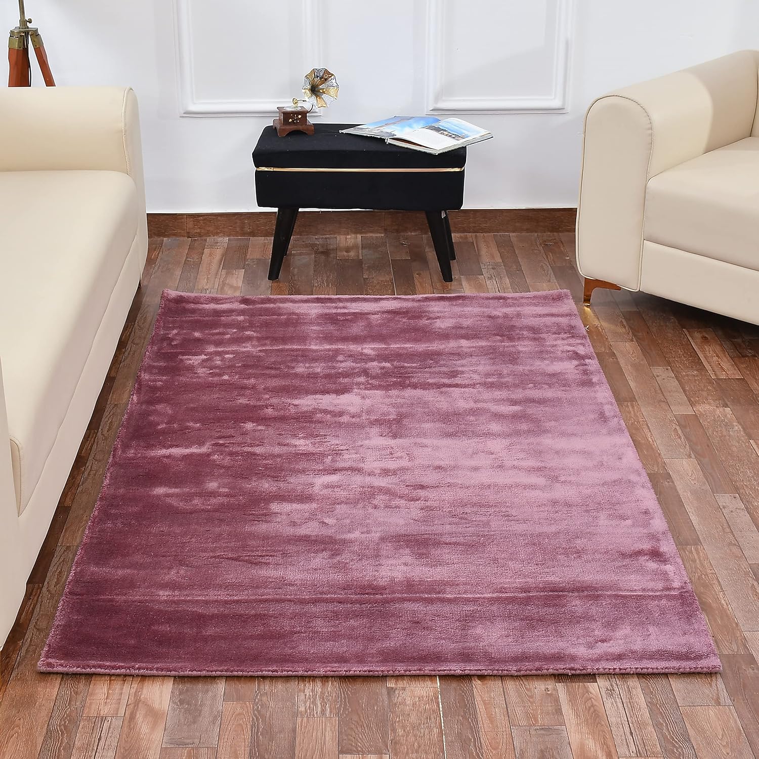 Lilac Pearl Dust Viscose Silk Hand-Tufted Rug