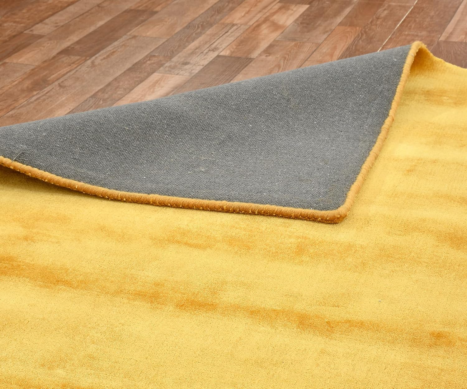 Amber Dream Weave Viscose Silk Hand-Tufted Rug