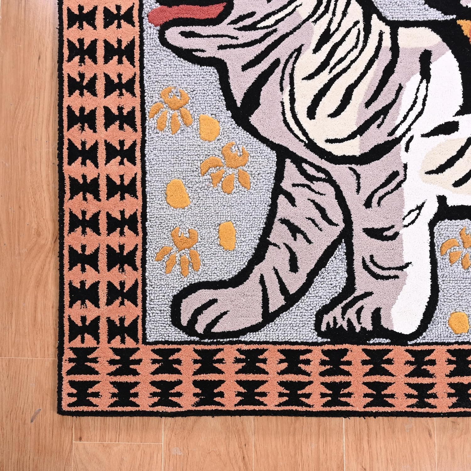 Bold Tiger Rug – Handcrafted Statement Area Rug for Modern & Eclectic Interiors