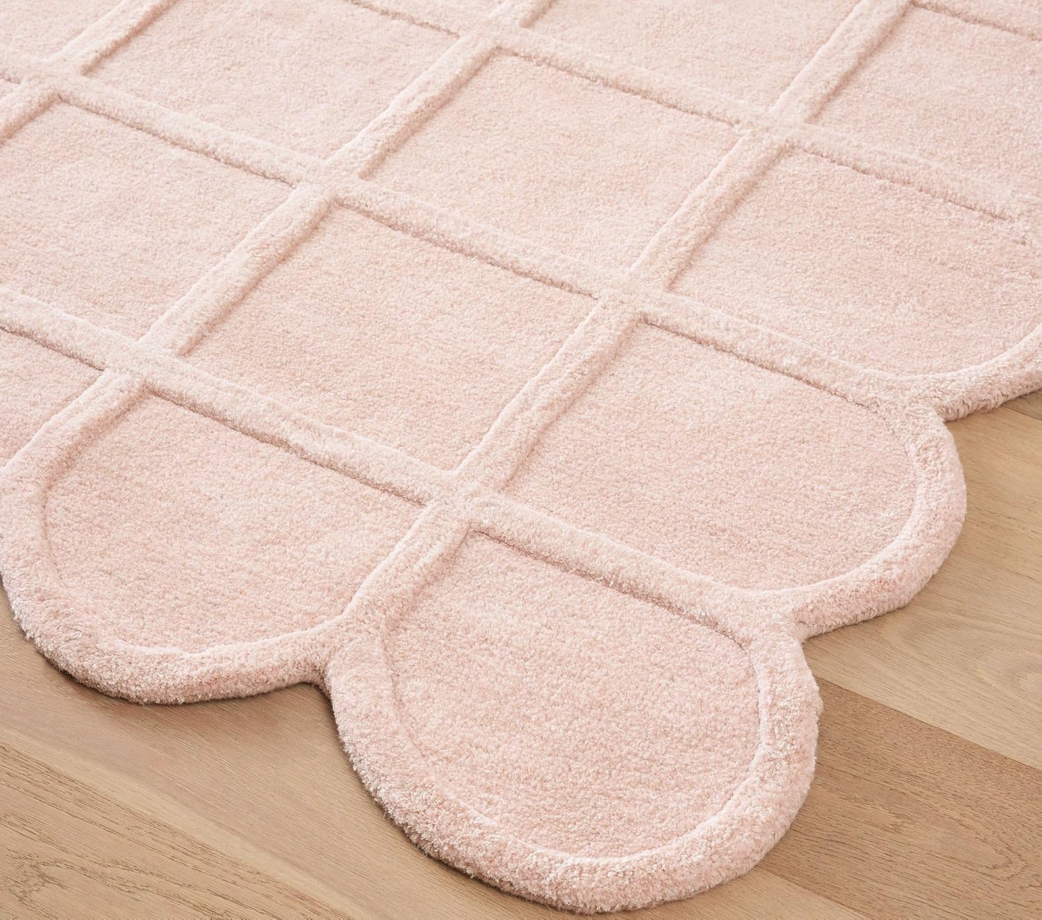 Baby Pink Modern Scalloped Edge Carpet, Hand-Tufted Area Rug for Living Room & Bedroom