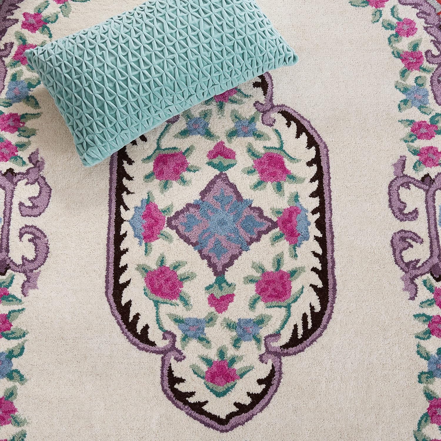 Ivory Traditional Handmade Persian Rug