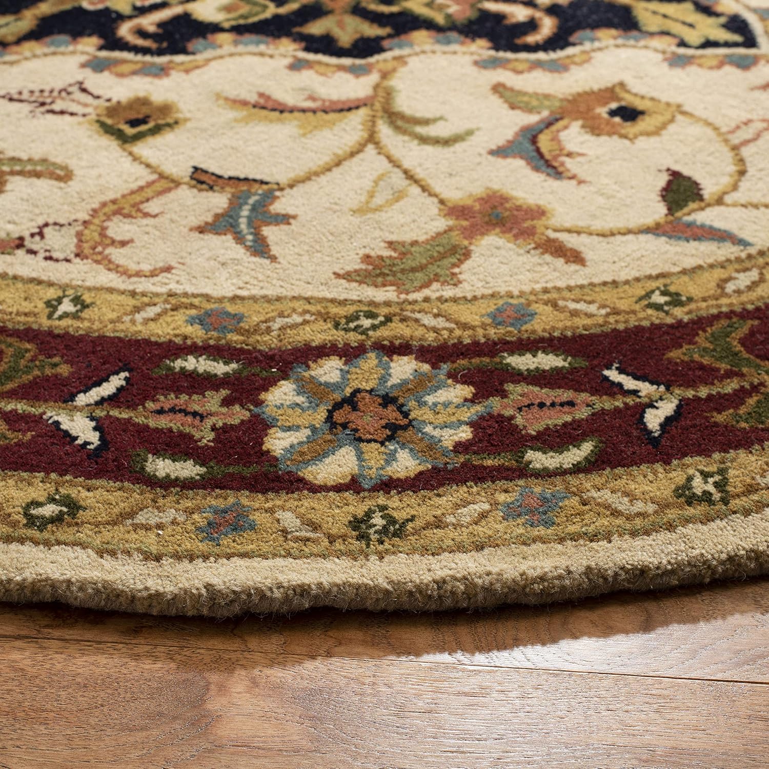 Cream Persian Motif Round Wool Rug