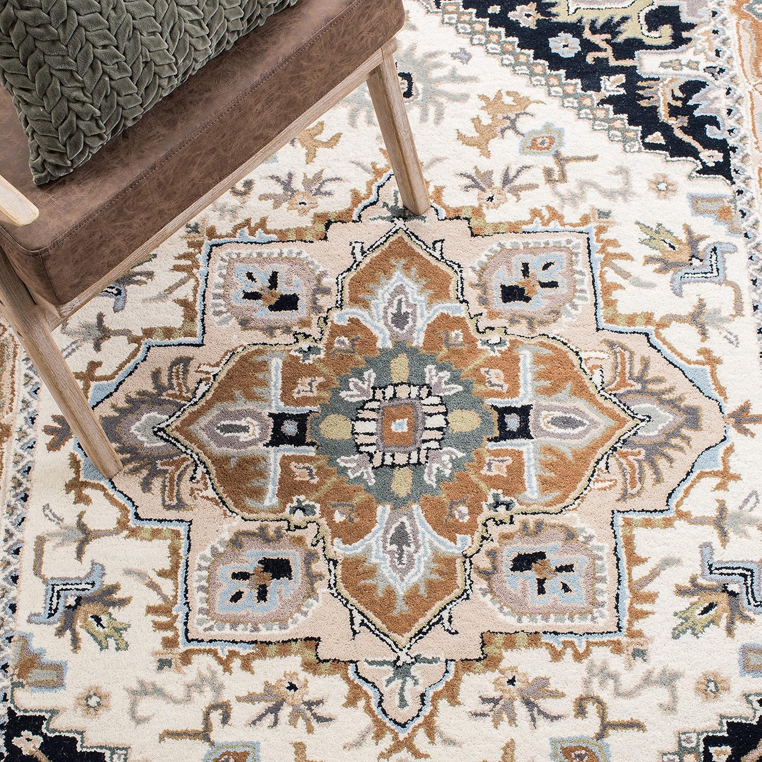 Black Vintage Persian Round Hand-Tufted Rug
