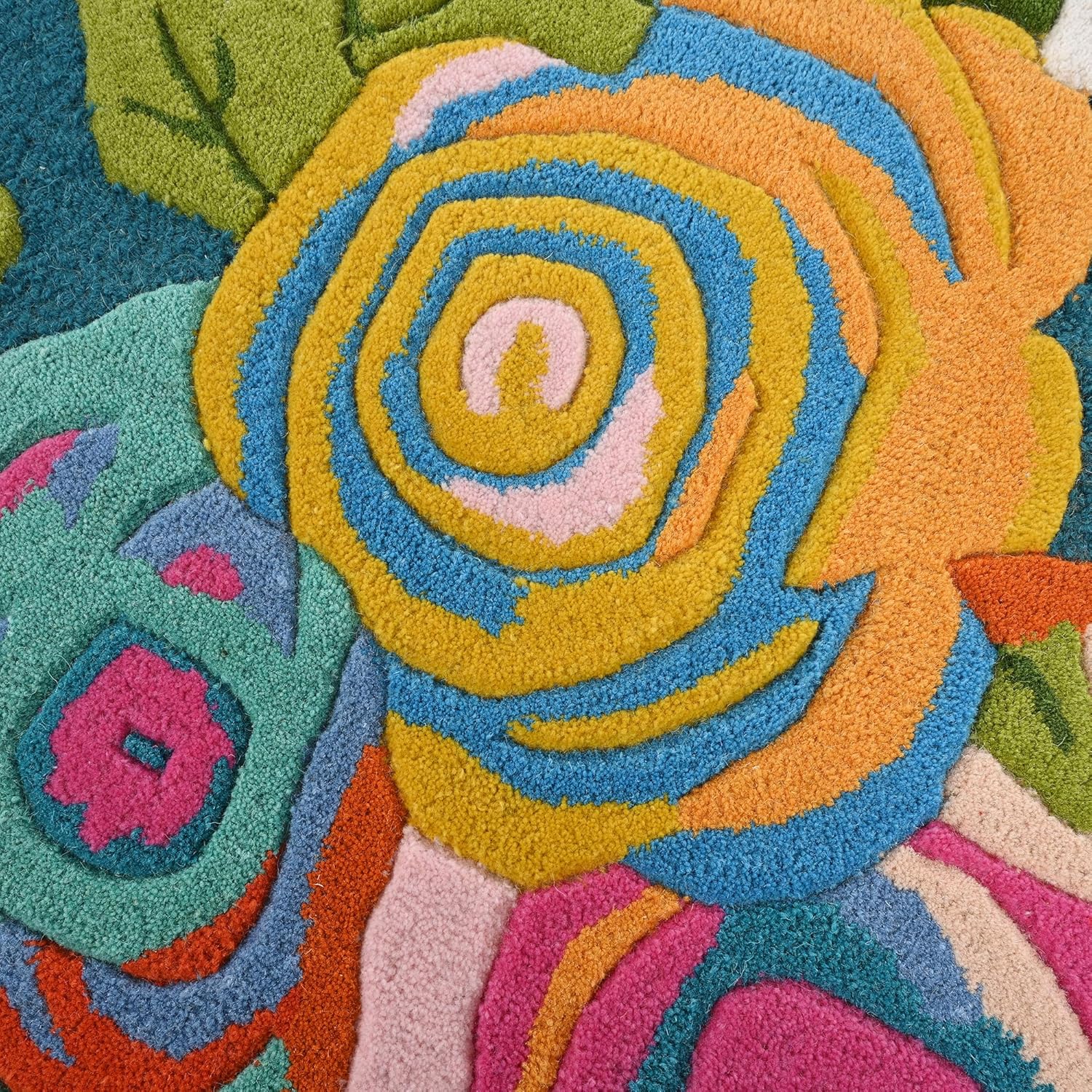 Drift Foliage Hand-Tufted Irregular Rug