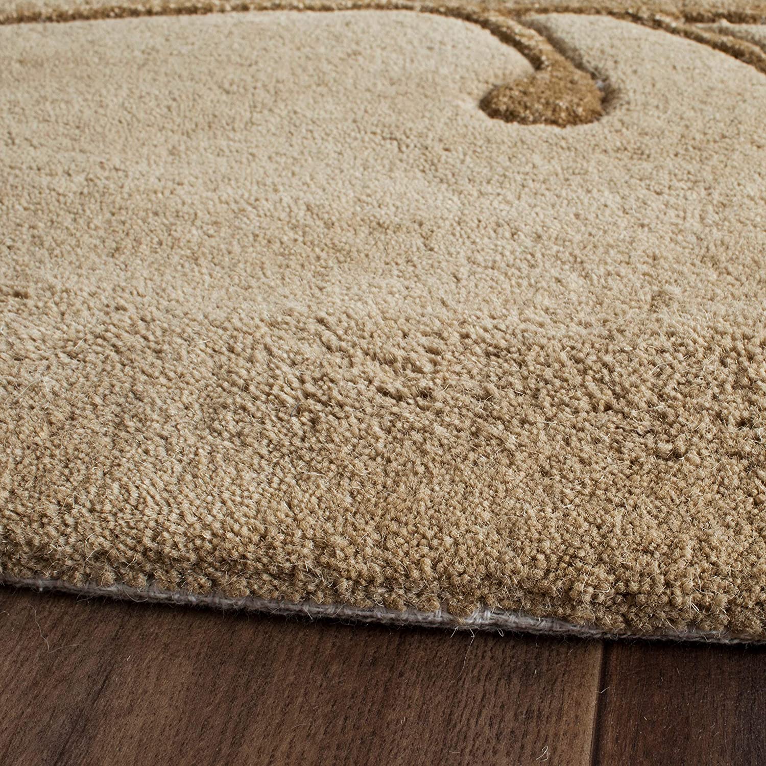 Camel Berry Hand Tufted Round Rug