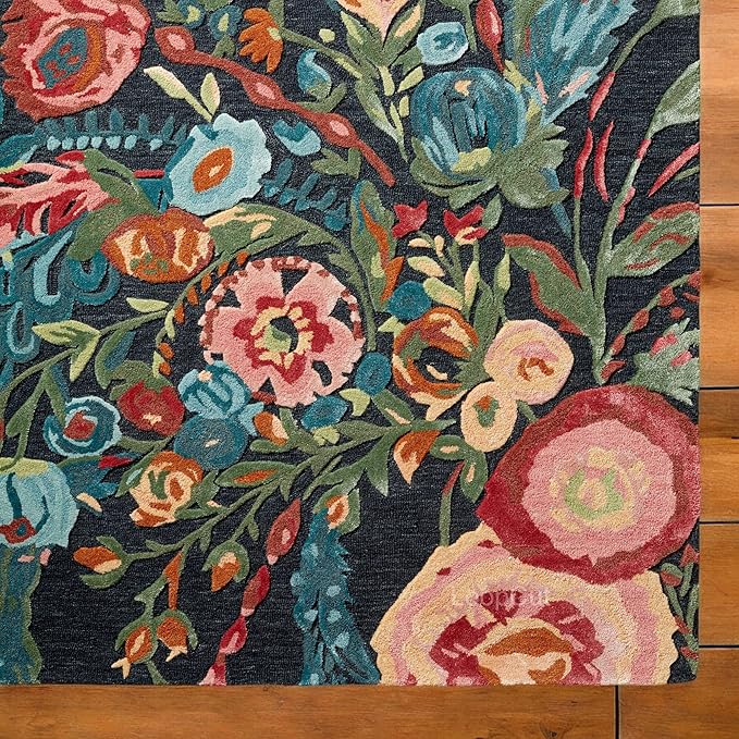Black Foliage Hand-Tufted Rug