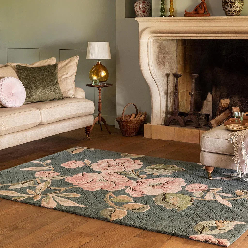 Botanical Bloom Foliage Hand-Tufted Rug