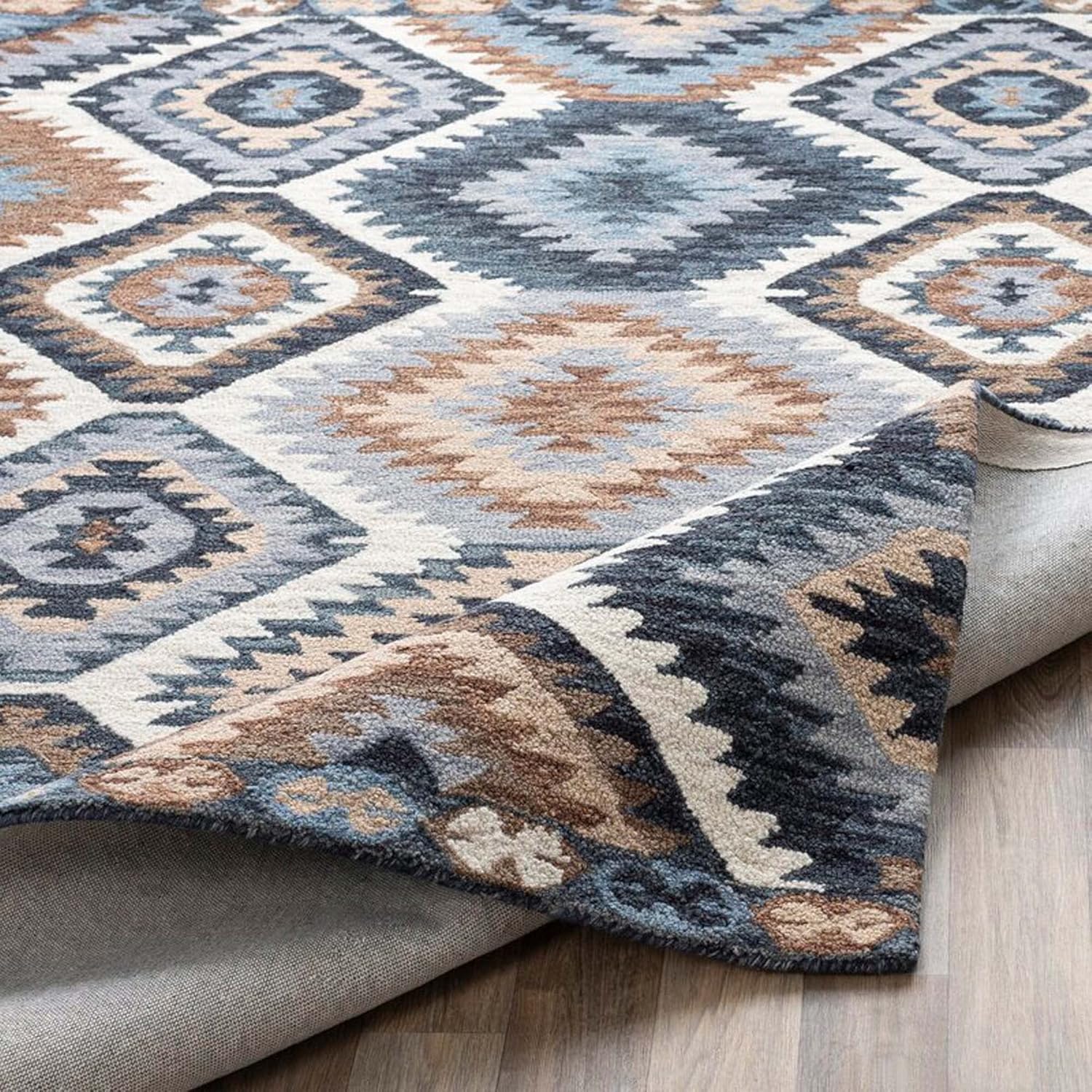 Chromatic Shedded Loop Carpet & Rug