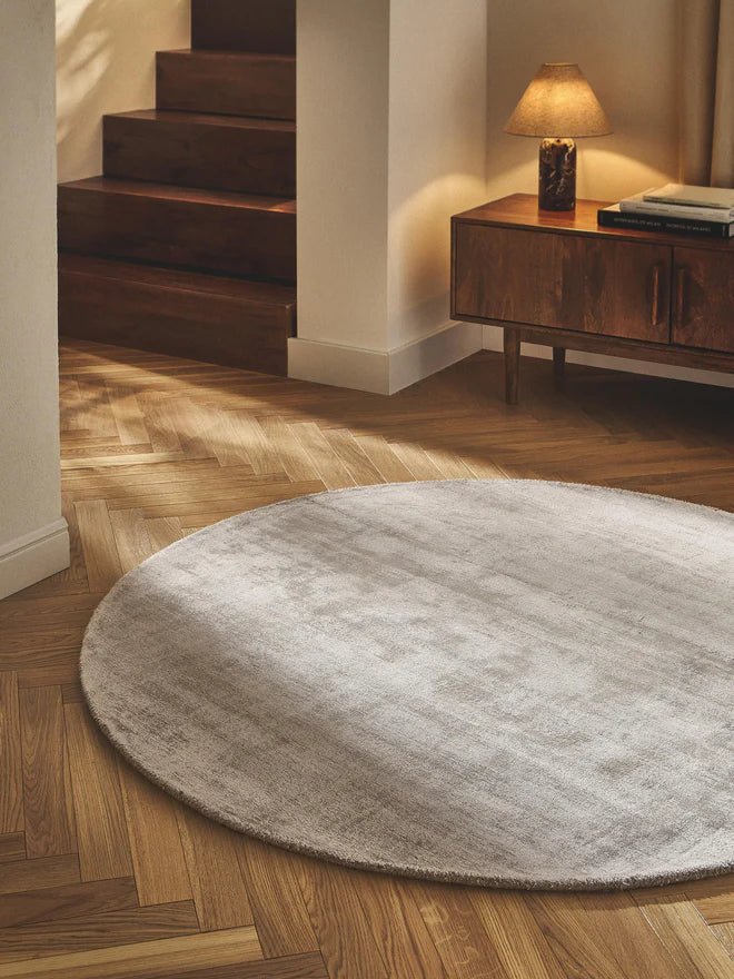 Silver Viscose Silk Round Area Rug