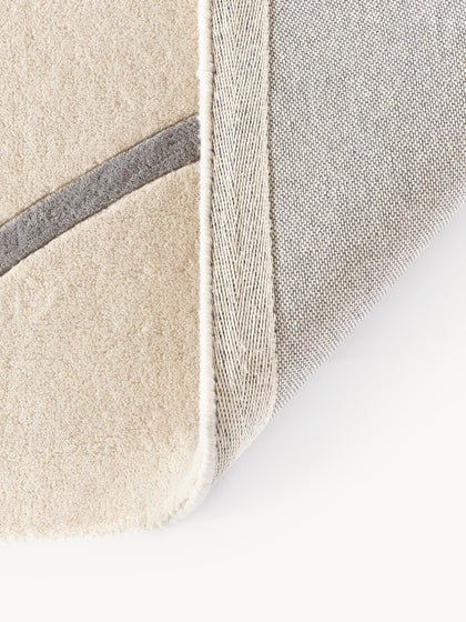 Beige Hand-Tufted Wool Rug