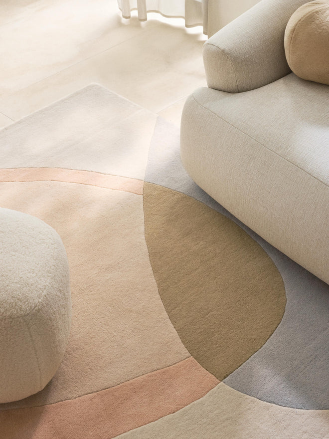 Beige Hand-Tufted Wool Rug