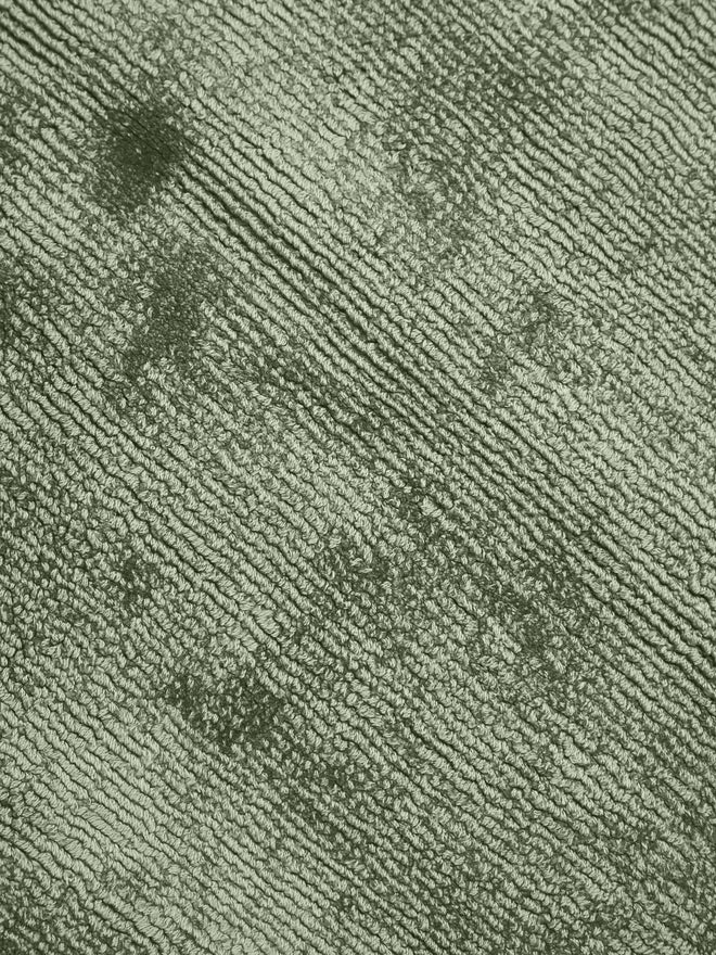 Pista Green Viscose Silk Round Area Rug