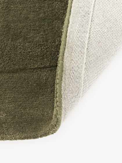 Green Color Hand-Tufted Irregular Rug
