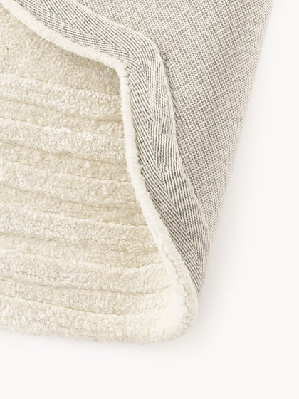 Ivory Color Hand-Tufted Irregular Rug