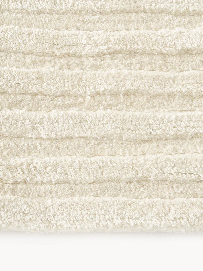 Ivory Color Hand-Tufted Irregular Rug