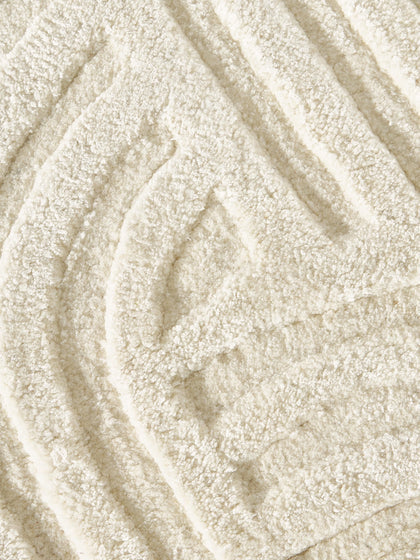 Ivory Color Hand-Tufted Irregular Rug