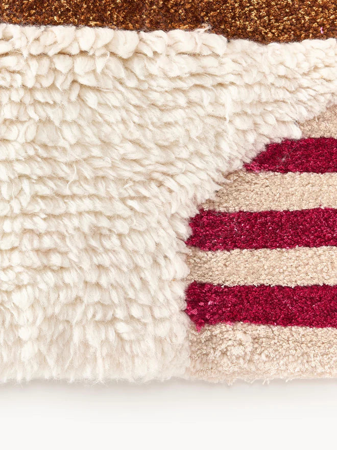 Multicolor Hand-Tufted Wool Rug