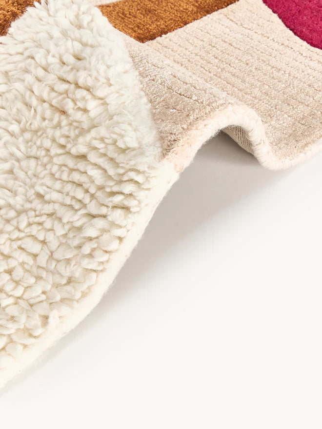 Multicolor Hand-Tufted Wool Rug